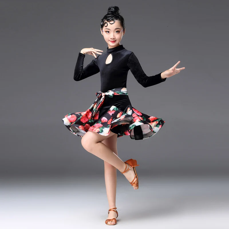 New Girls Latin Dance Dresses Black Velvet Dress Flower Skirt Cha Cha Tango Ballroom Children Latin Dress For Girls BL1623
New Girls Latin Dance Dresses Black Velvet Dress Flower Skirt Cha Cha Tango Ballroom Children Latin Dress For Girls BL1623
