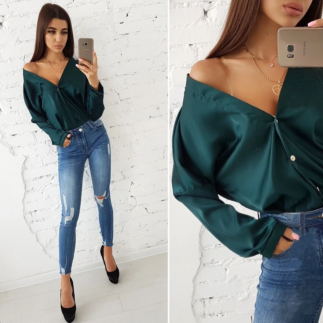 Women Blouses 2019 Fashion Sexy V-neck Off Shoulder Long Sleeved Blouse Party Shirts Casual Button Loose Tops Blusas Femininas
Women Blouses 2019 Fashion Sexy V-neck Off Shoulder Long Sleeved Blouse Party Shirts Casual Button Loose Tops Blusas Femininas