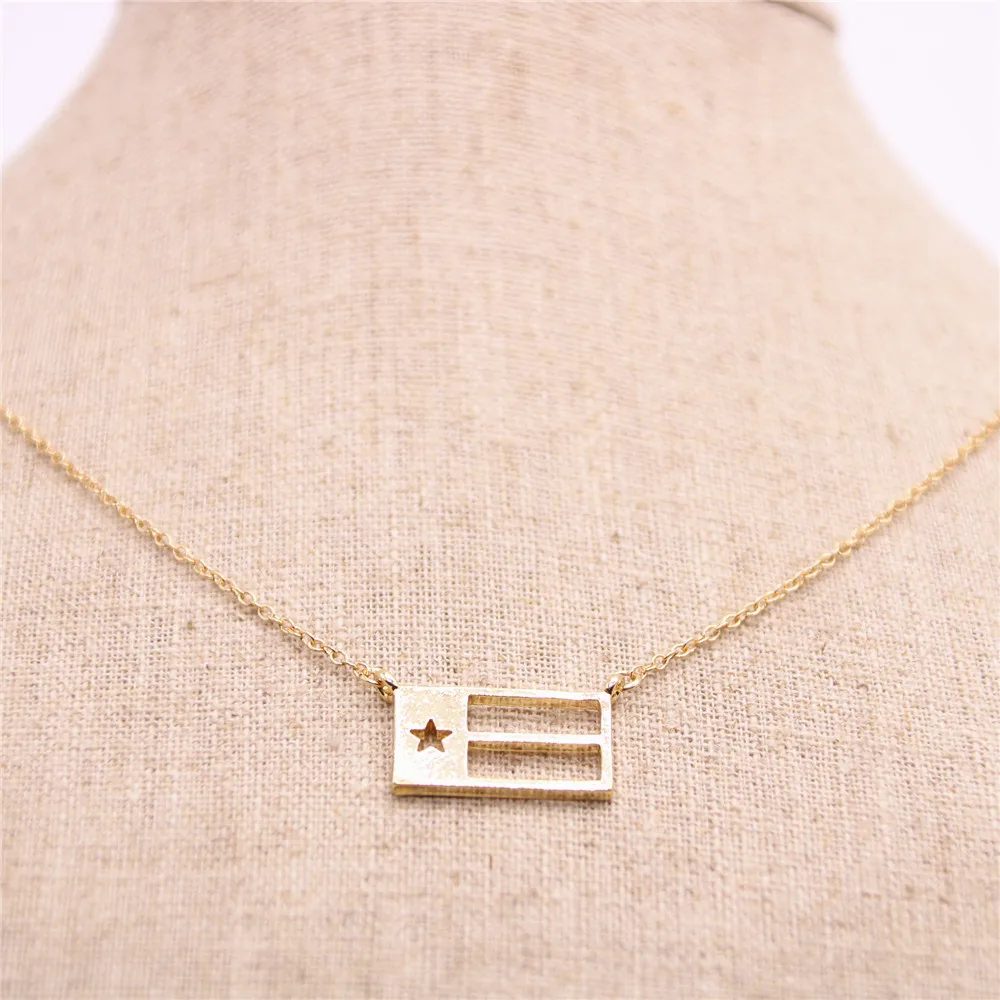 Hot sale hollow out flag Pendant necklace Rectangle with strip pendant necklace designed for women
Hot sale hollow out flag Pendant necklace Rectangle with strip pendant necklace designed for women