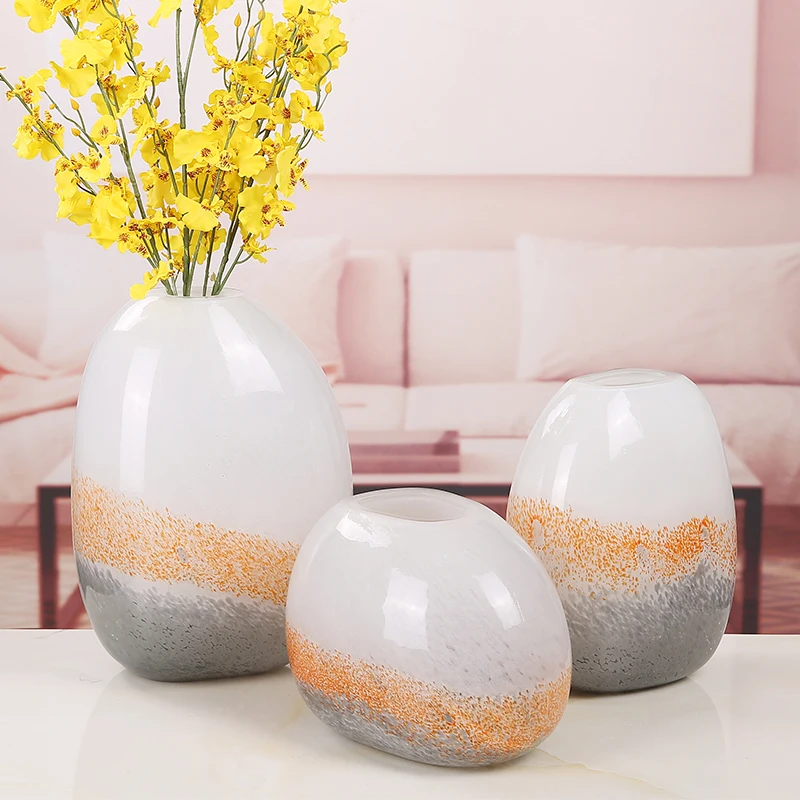 Simple Modern Home Accessories Colored Glass Vase Decoration Water Culture Vase
Simple Modern Home Accessories Colored Glass Vase Decoration Water Culture Vase