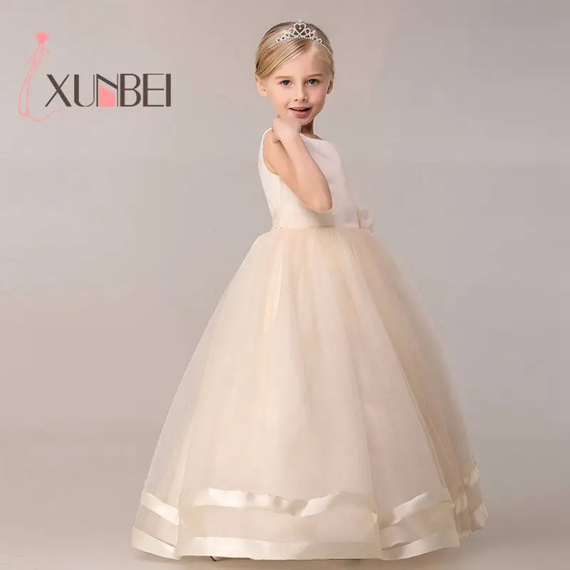 8 Colors Princess Kids Communion Dresses Big Bow Flower Girl Dresses For Weddings Organza Peagant Wedding Party Dress
8 Colors Princess Kids Communion Dresses Big Bow Flower Girl Dresses For Weddings Organza Peagant Wedding Party Dress