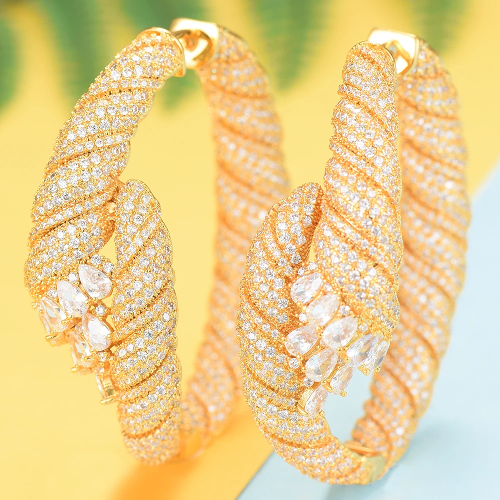2019 Charms Cubic Zirconia Statement Women Earrings Trendy Big Circle Hoop Earrings Original Design Circle boucle d'oreille
2019 Charms Cubic Zirconia Statement Women Earrings Trendy Big Circle Hoop Earrings Original Design Circle boucle d'oreille
