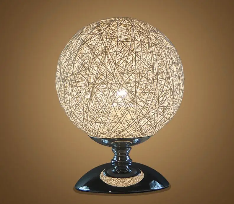 New Arrival Hand Knitted Table Lamp LED Light Source Sunshine Ball Table Lighting for Bedroom
New Arrival Hand Knitted Table Lamp LED Light Source Sunshine Ball Table Lighting for Bedroom