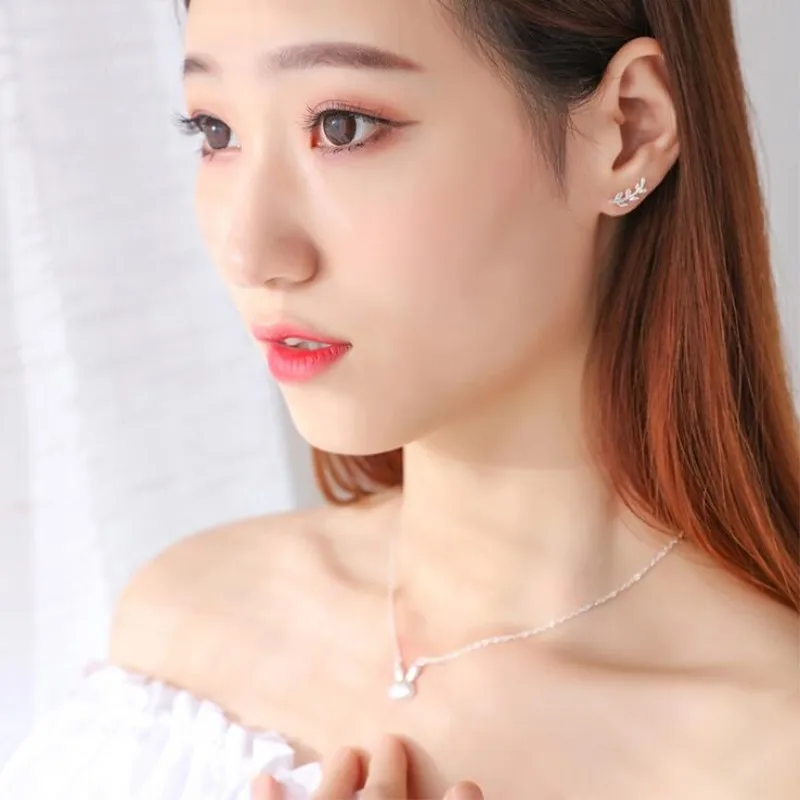 Sweet Cute Animal Exquisite New Fashion 925 Sterling Silver Jewelry Simple Drawing Bunny Rabbit Pendant Necklaces N208
Sweet Cute Animal Exquisite New Fashion 925 Sterling Silver Jewelry Simple Drawing Bunny Rabbit Pendant Necklaces N208