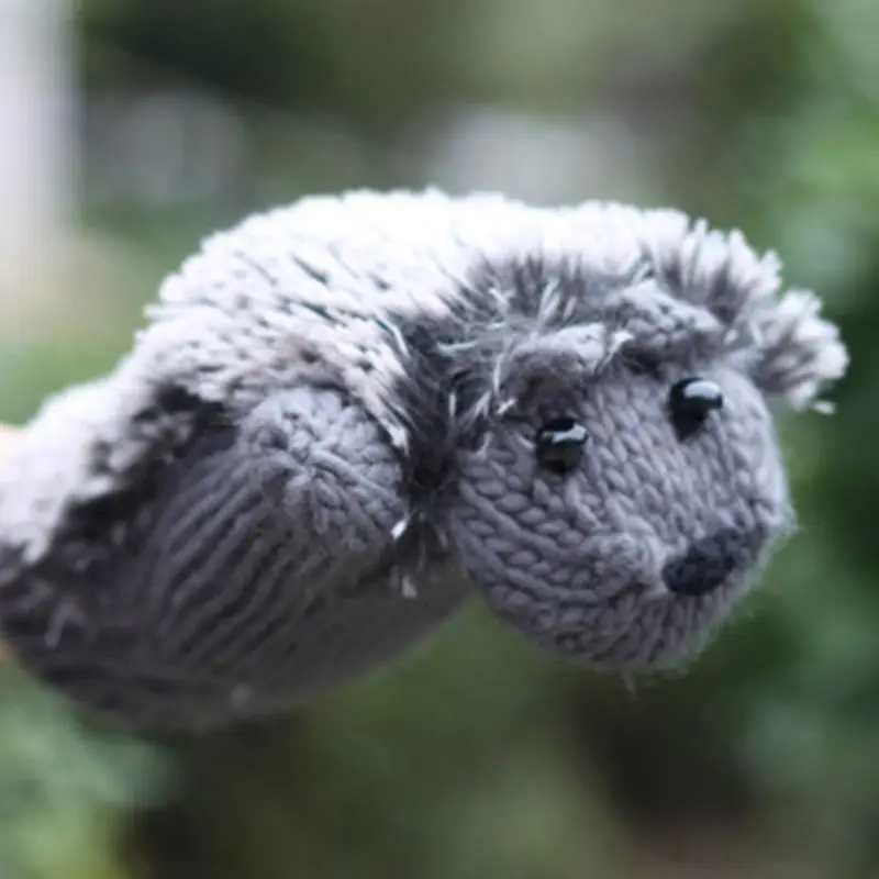 Womens Cartoon Hedgehog Gloves Thicken Winter Hand Warmer Knitted Wrist Mittens