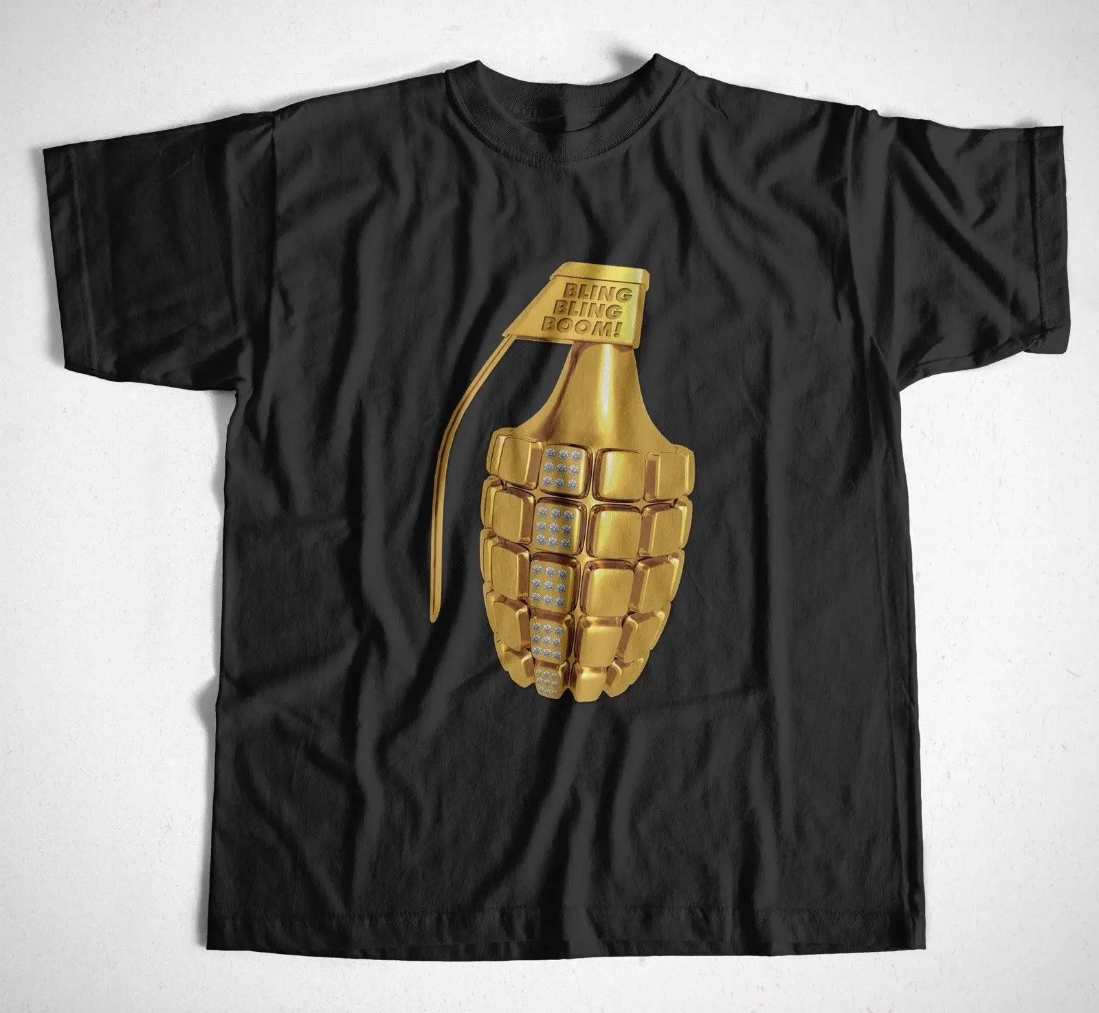 Новейшая Мужская модная футболка Bling Boom, размеры s-xxl, летняя футболка с изображением гранита, гангстера, бриллиантов, золотого цвета
Новейшая Мужская модная футболка Bling Boom, размеры s-xxl, летняя футболка с изображением гранита, гангстера, бриллиантов, золотого цвета