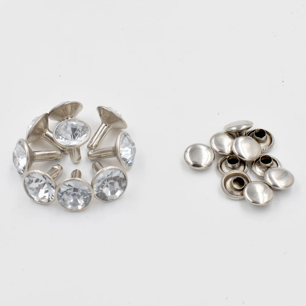 100 sets of each package. diamond clasp.8mm tape rivets. Sided rivet. DIY accessories. Double-sided rivet . Many colors mixed
100 sets of each package. diamond clasp.8mm tape rivets. Sided rivet. DIY accessories. Double-sided rivet . Many colors mixed