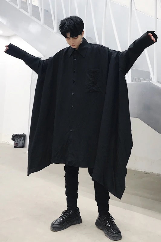2019One si!! Tide models alternative dark black loose bat sleeves large size shirt hair stylist youth long long sleeve shirt.
2019One si!! Tide models alternative dark black loose bat sleeves large size shirt hair stylist youth long long sleeve shirt.