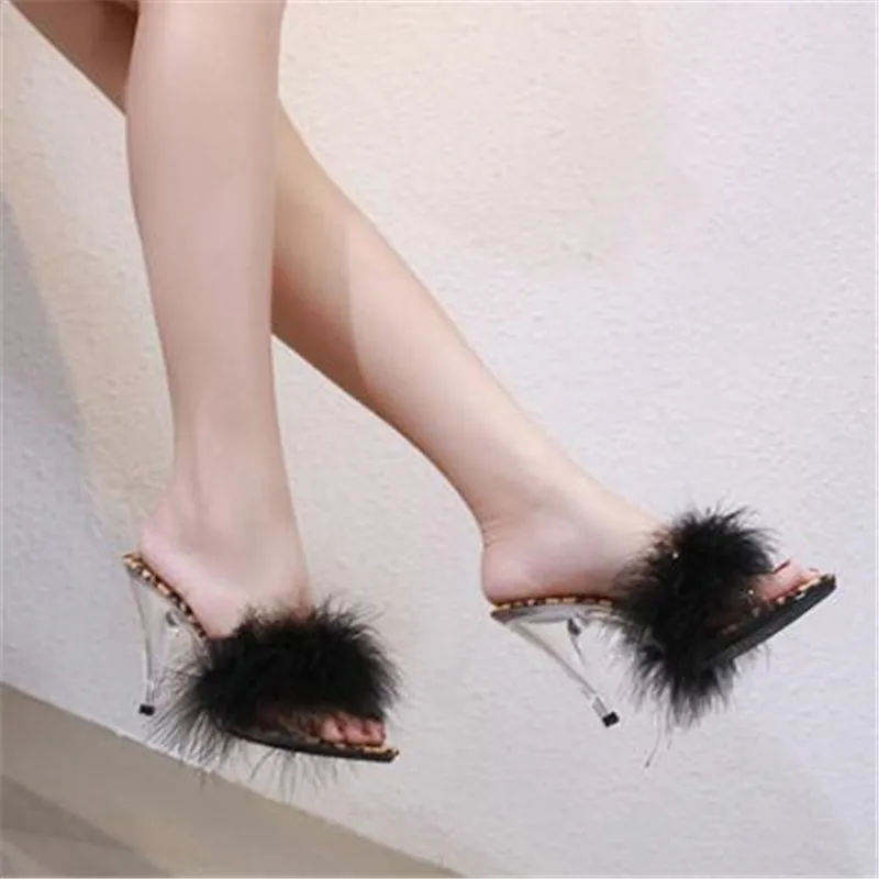 FeiYiTu Shoes Woman Summer Sandals Feather Slides High heels 7/10cm Model Catwalk Transparent Glass Crystal Leopard Slippers
FeiYiTu Shoes Woman Summer Sandals Feather Slides High heels 7/10cm Model Catwalk Transparent Glass Crystal Leopard Slippers
