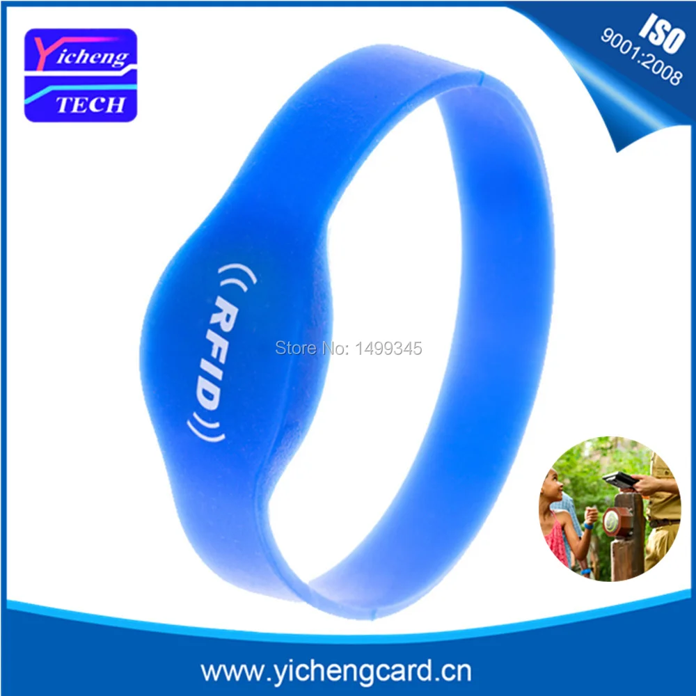100pcs Universal 13.56Mhz RFID Silicone Wristband Bracelet 4k S70 Proximity Closed NFC Smart Watch Type for Access Control
100pcs Universal 13.56Mhz RFID Silicone Wristband Bracelet 4k S70 Proximity Closed NFC Smart Watch Type for Access Control