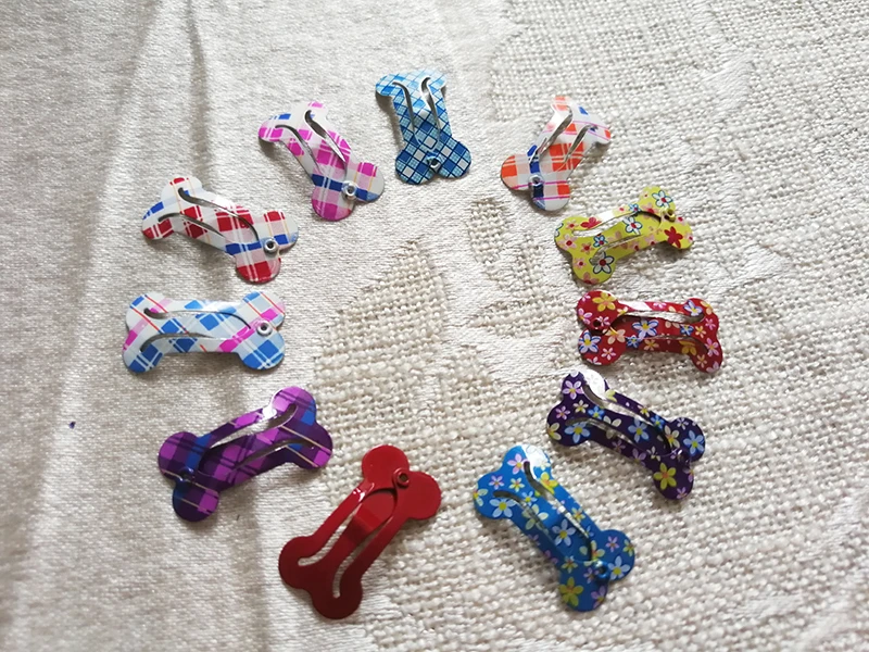 11 Color Candy Choose Pet BB clip 2.5 cm bone Dog hairpin pet hair clips pet grooming 100pcs/lot
11 Color Candy Choose Pet BB clip 2.5 cm bone Dog hairpin pet hair clips pet grooming 100pcs/lot