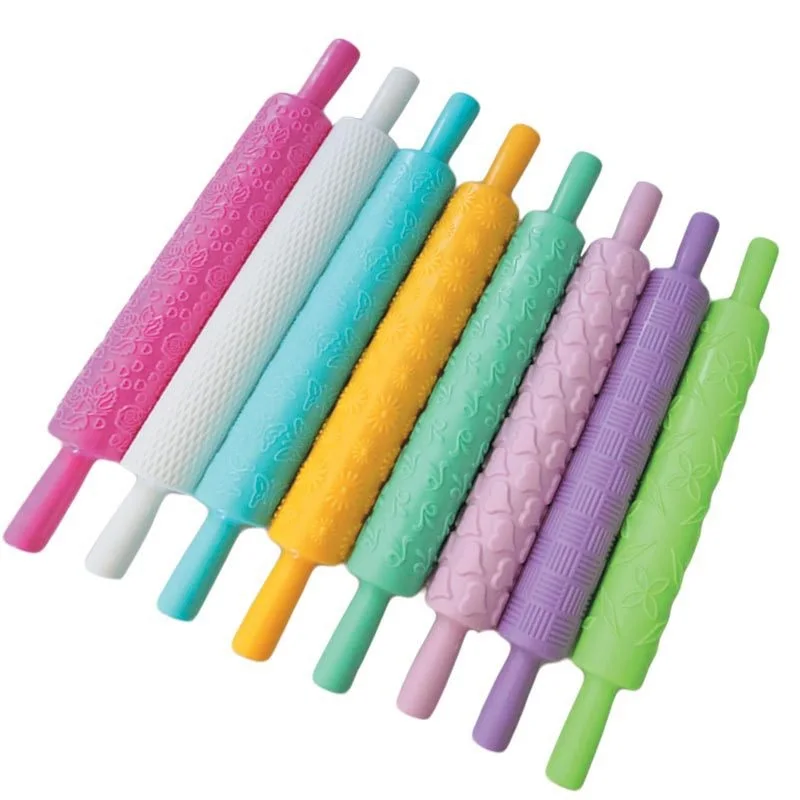 15 Styles Rolling Pin With Roller Daisy Patterns Baking Tool Christmas Fondant Embossed Mold Cake Decorating Mold Gum Paste Tool
15 Styles Rolling Pin With Roller Daisy Patterns Baking Tool Christmas Fondant Embossed Mold Cake Decorating Mold Gum Paste Tool