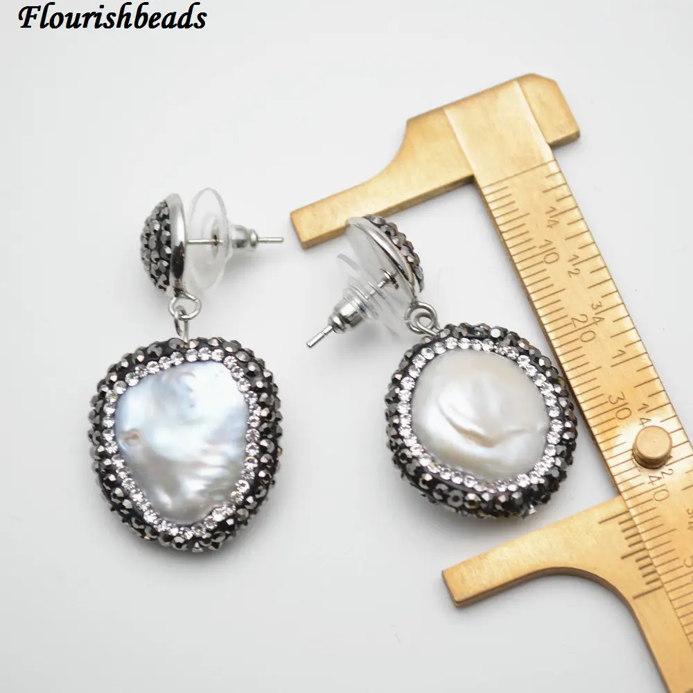 Natural Irregular Fresh Water White Pearl Dangle Earrings Paved Black Crysal Beads Fashion Woman Party Jewelry
Natural Irregular Fresh Water White Pearl Dangle Earrings Paved Black Crysal Beads Fashion Woman Party Jewelry