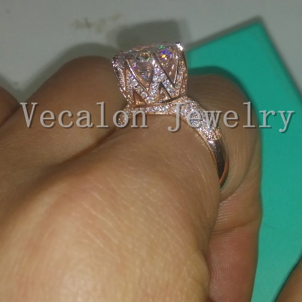 Vecalon Rose gold wedding ring for women Round cut 6ct AAAAA Zircon Cz 925 Sterling Silver Female Engagement Band ring
Vecalon Rose gold wedding ring for women Round cut 6ct AAAAA Zircon Cz 925 Sterling Silver Female Engagement Band ring