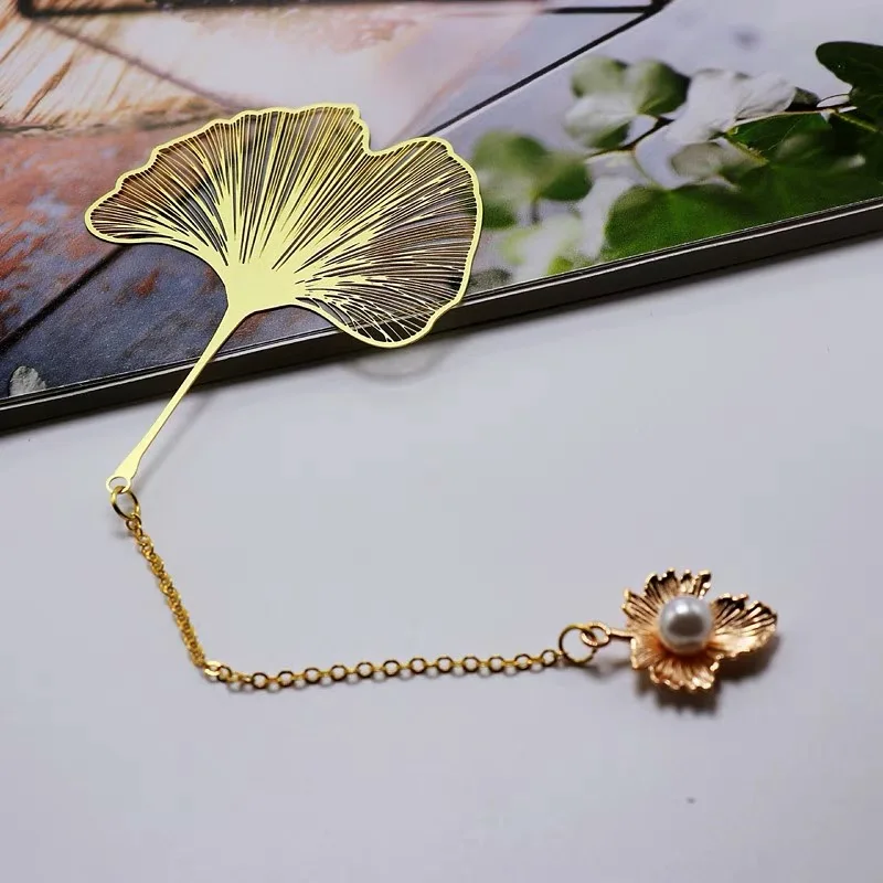 12pcs lot Customized gold leaves Gold Graduation Anniversary Souvenirs New Year Birthday party return gift Bookmark gifts
12pcs lot Customized gold leaves Gold Graduation Anniversary Souvenirs New Year Birthday party return gift Bookmark gifts