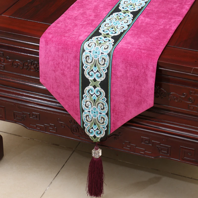 Classical Tassel Table Flag Plush Table Runners Coffee Table Mat TV Cabinet Pad Wedding Dining Table Decor Tablecloth Bed Flag
Classical Tassel Table Flag Plush Table Runners Coffee Table Mat TV Cabinet Pad Wedding Dining Table Decor Tablecloth Bed Flag