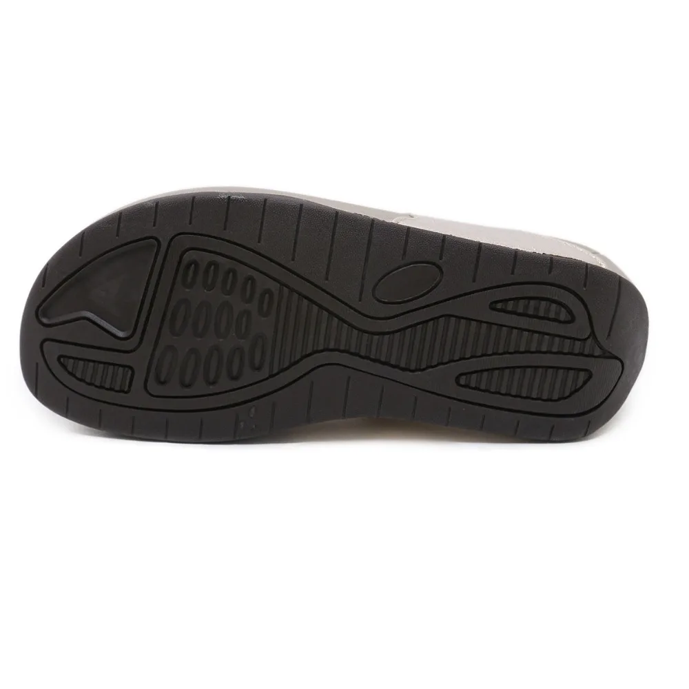 BEYARNE summer new slopes and cool slippers Thick bottomed muffin and outdoors wearing a trifle slipper Water drill sandalsE684
BEYARNE summer new slopes and cool slippers Thick bottomed muffin and outdoors wearing a trifle slipper Water drill sandalsE684