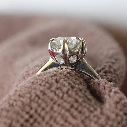 Классическое ювелирное изделие в форме цветка Equisite 0.5CT, качественное обручальное кольцо из белого золота с бриллиантами для женщин на свадь...
Классическое ювелирное изделие в форме цветка Equisite 0.5CT, качественное обручальное кольцо из белого золота с бриллиантами для женщин на свадь...