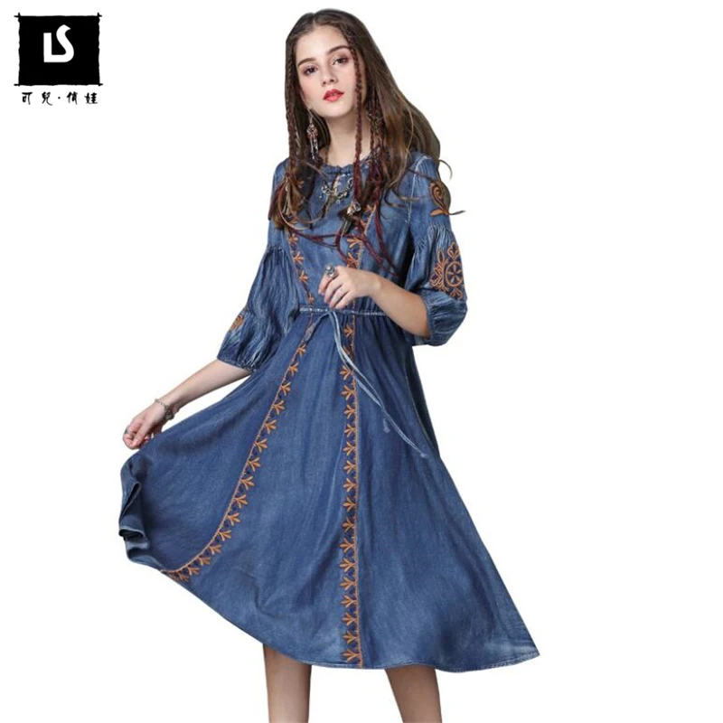 Women Dresses Autumn Vintage Casual Denim Embroidery Dress Ladies O-Neck Half sleeve Cotton Vestidos High quality Retro Dress
Women Dresses Autumn Vintage Casual Denim Embroidery Dress Ladies O-Neck Half sleeve Cotton Vestidos High quality Retro Dress