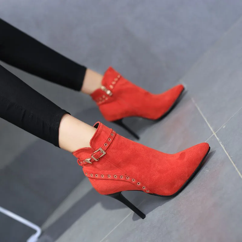 Spring Autumn Winter Women Shoes Ankle Chelsea Boots Solid Zip Flock Pointed Toe High Heel Fashion Short Plush Metal
Spring Autumn Winter Women Shoes Ankle Chelsea Boots Solid Zip Flock Pointed Toe High Heel Fashion Short Plush Metal