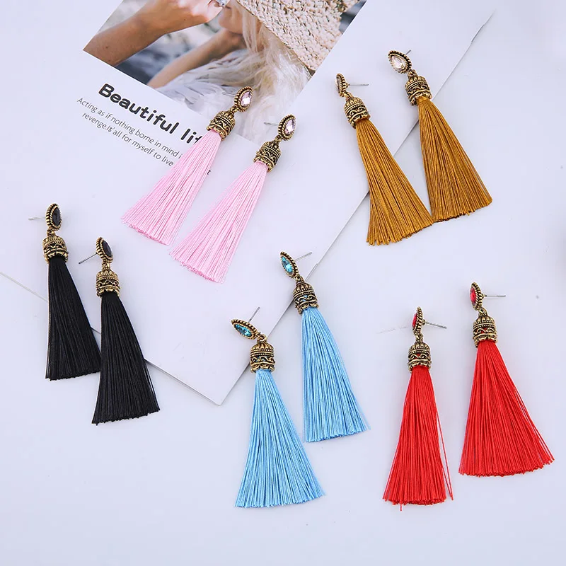 Classic Retro Ladies Earrings Long Tassel Jewelry Drop-Shaped Pendant Earrings Elegant Ladies Party Quality Polyester Jewelry
Classic Retro Ladies Earrings Long Tassel Jewelry Drop-Shaped Pendant Earrings Elegant Ladies Party Quality Polyester Jewelry