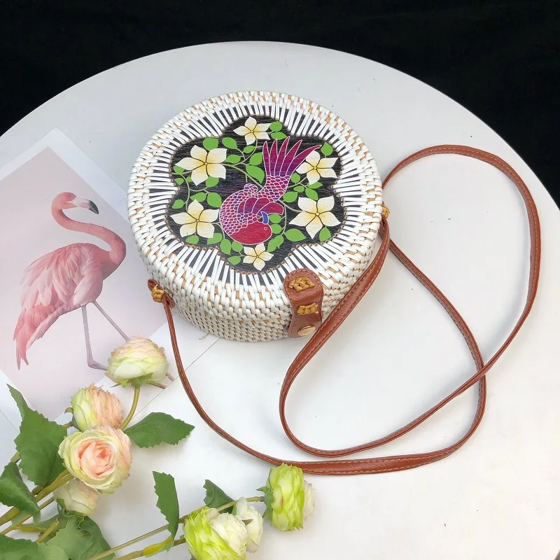 Плетеные сумки из ротанга ручной работы с бали, дизайнерская белая круглая пляжная сумочка ручной работы с принтом в стиле ретро, женская су... 
Плетеные сумки из ротанга ручной работы с бали, дизайнерская белая круглая пляжная сумочка ручной работы с принтом в стиле ретро, женская су...