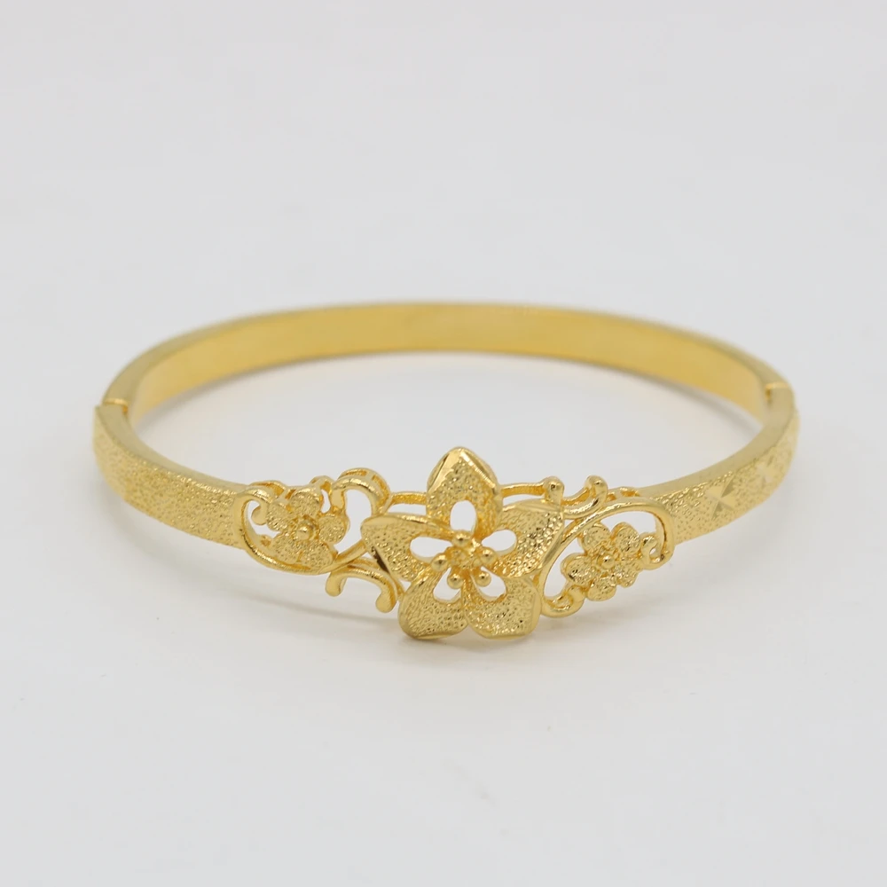Elegant Flower Bangle Yellow Gold Filled Womens Wedding Party Bracelet Fashion Jewelry
Elegant Flower Bangle Yellow Gold Filled Womens Wedding Party Bracelet Fashion Jewelry