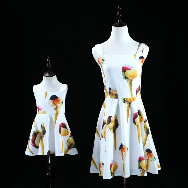 Family sister look Clothes outfits Summer icecream cotton sundress Mom and girls beach brace dress Mother Daughter holiday Dress
Family sister look Clothes outfits Summer icecream cotton sundress Mom and girls beach brace dress Mother Daughter holiday Dress