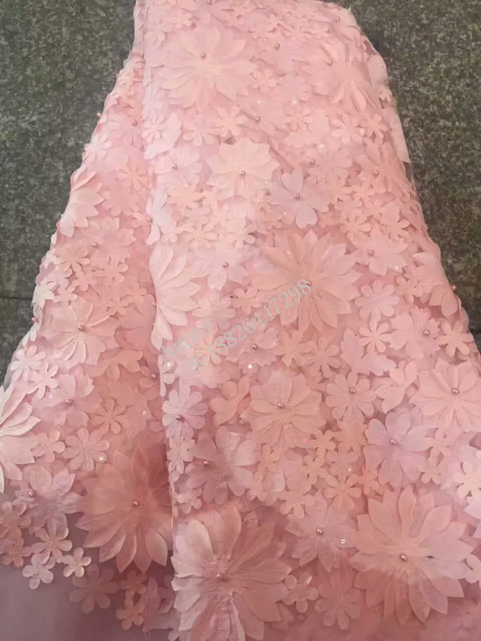 5 high quality color 3D decals sparkling sequins with the one and only pearl France Africa Lace Wedding Dress Pink Green Yarn
5 high quality color 3D decals sparkling sequins with the one and only pearl France Africa Lace Wedding Dress Pink Green Yarn