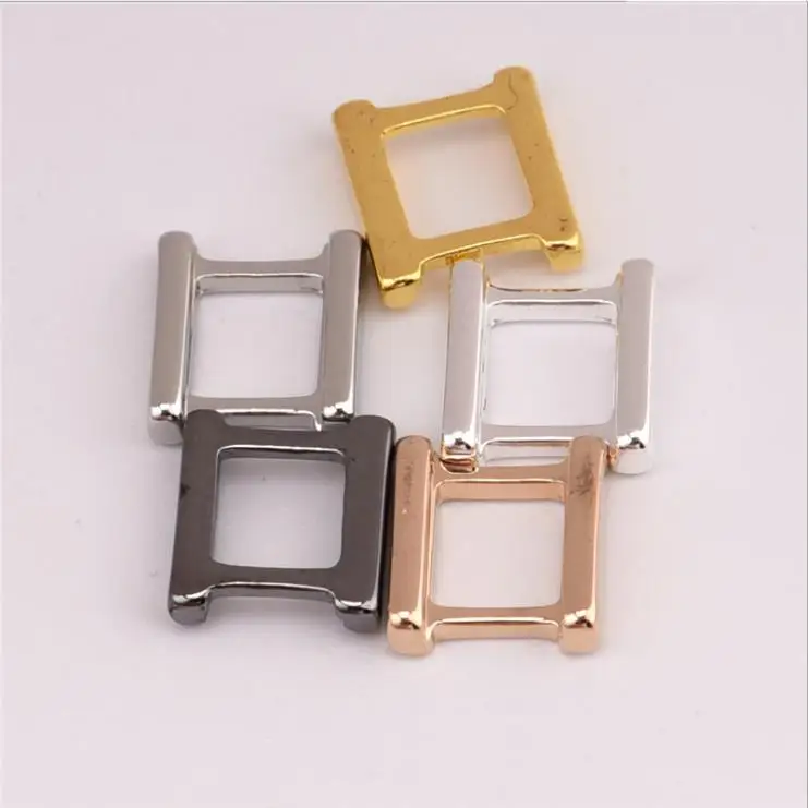 manual pure copper jewelry accessories 7.5 * 6.5 mm square buckle watch buckle bags leather punch hardware accessories 
manual pure copper jewelry accessories 7.5 * 6.5 mm square buckle watch buckle bags leather punch hardware accessories