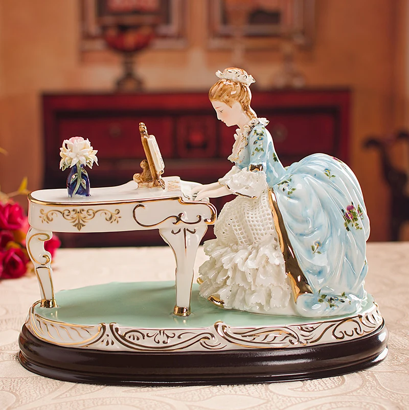 Luxury European-style Porcelain Puppet Living Room Home Decoration Arts and Crafts Creative Porcelain Characters Play Piano
Luxury European-style Porcelain Puppet Living Room Home Decoration Arts and Crafts Creative Porcelain Characters Play Piano