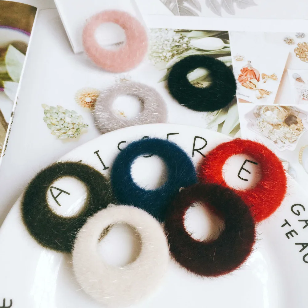 Wool Round Eardrop Earrings Flat Back Necklace Pendant Accessories Supplies for Jewelry Making Material 8pcs
Wool Round Eardrop Earrings Flat Back Necklace Pendant Accessories Supplies for Jewelry Making Material 8pcs