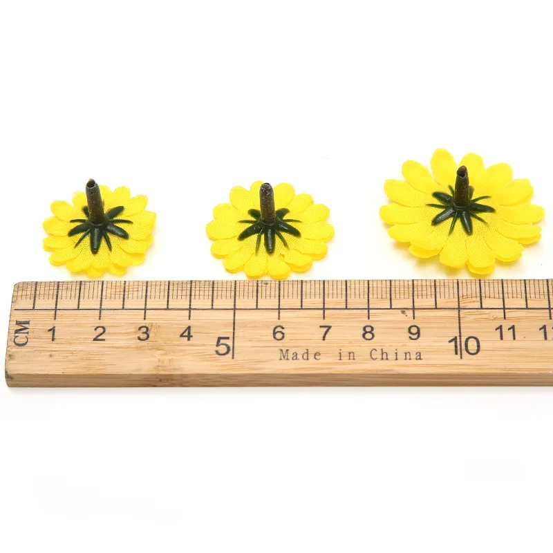 200pcs 2.5cm Sunflowers Artificial Flower Head Silk Sunflowers Craft Scrapbooking Fake Flower Head Plastic Sunflower
200pcs 2.5cm Sunflowers Artificial Flower Head Silk Sunflowers Craft Scrapbooking Fake Flower Head Plastic Sunflower