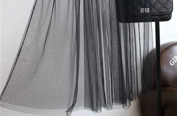 Women Sexy Pleated Long Skirt Summer Korean Ladies Sexy High Waist Transparent Tulle Mesh Lace Clear Black Midi Skirts Female
Women Sexy Pleated Long Skirt Summer Korean Ladies Sexy High Waist Transparent Tulle Mesh Lace Clear Black Midi Skirts Female