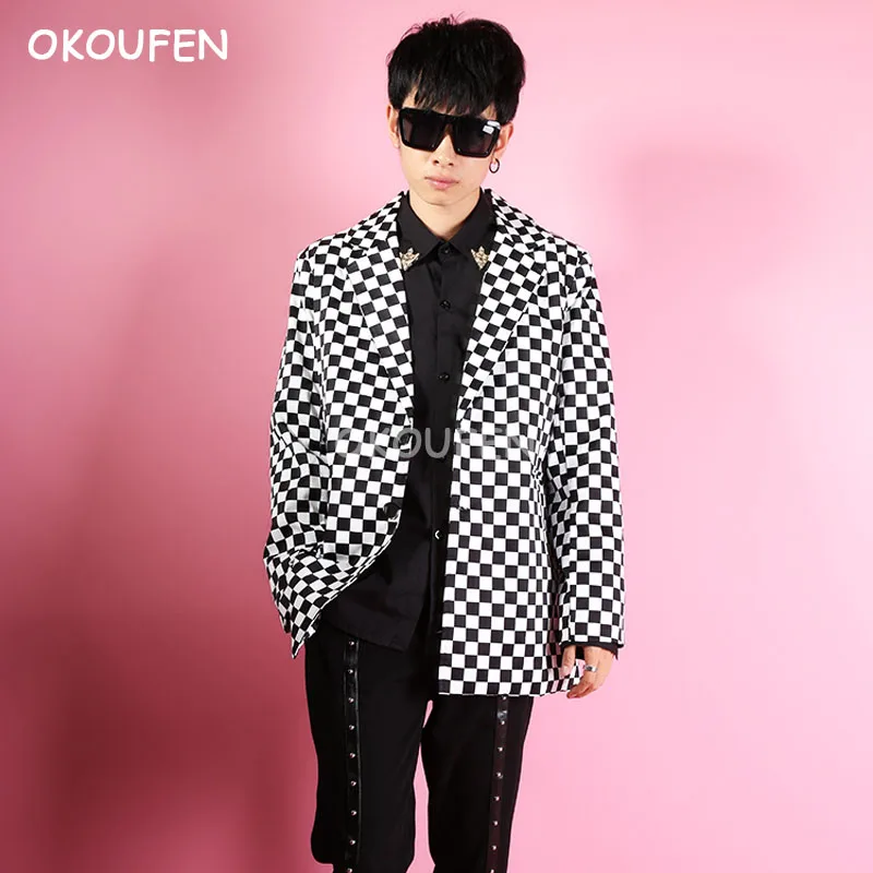 Black and white strip shoulder suit loose small suit harbor wind retro jacket photo studio men's suit dress
Black and white strip shoulder suit loose small suit harbor wind retro jacket photo studio men's suit dress