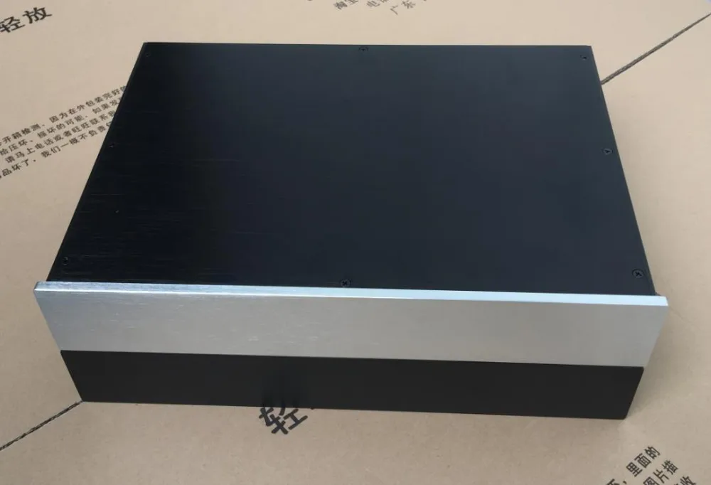 430*70*308MM Full Aluminum Enclosure / AMP case/power amplifier box/ chassis DIY
430*70*308MM Full Aluminum Enclosure / AMP case/power amplifier box/ chassis DIY