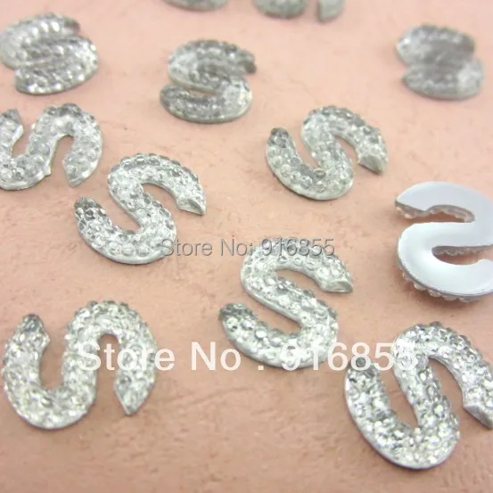Exquisite and fashion 24pcs/lot 13*11mm crystal craft letter/alphabet S flatback resin rhinestone beads for DIY decoration
Exquisite and fashion 24pcs/lot 13*11mm crystal craft letter/alphabet S flatback resin rhinestone beads for DIY decoration