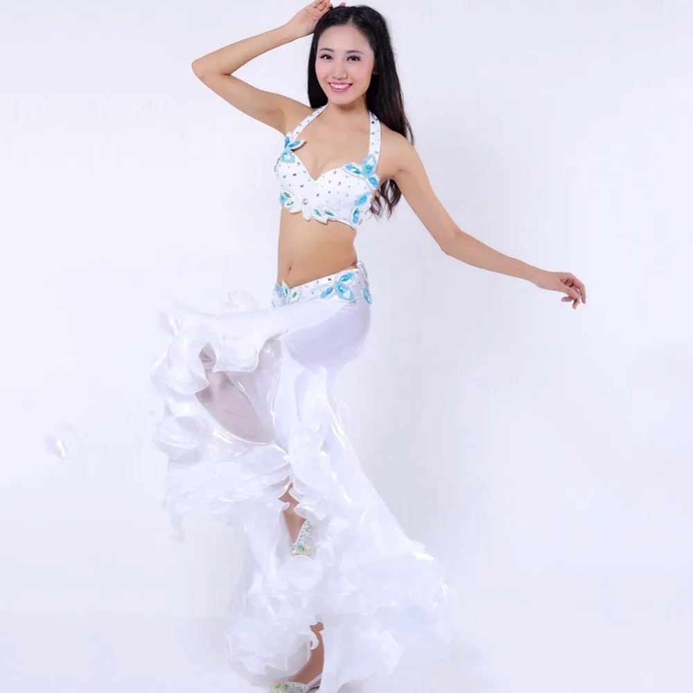 2017 Pretty Lady Belly Dance Costumes 2pcs/3pcs With Bra&Belt&Skirt For Almofada De Pescoco Female Performance Suit 3096
2017 Pretty Lady Belly Dance Costumes 2pcs/3pcs With Bra&Belt&Skirt For Almofada De Pescoco Female Performance Suit 3096