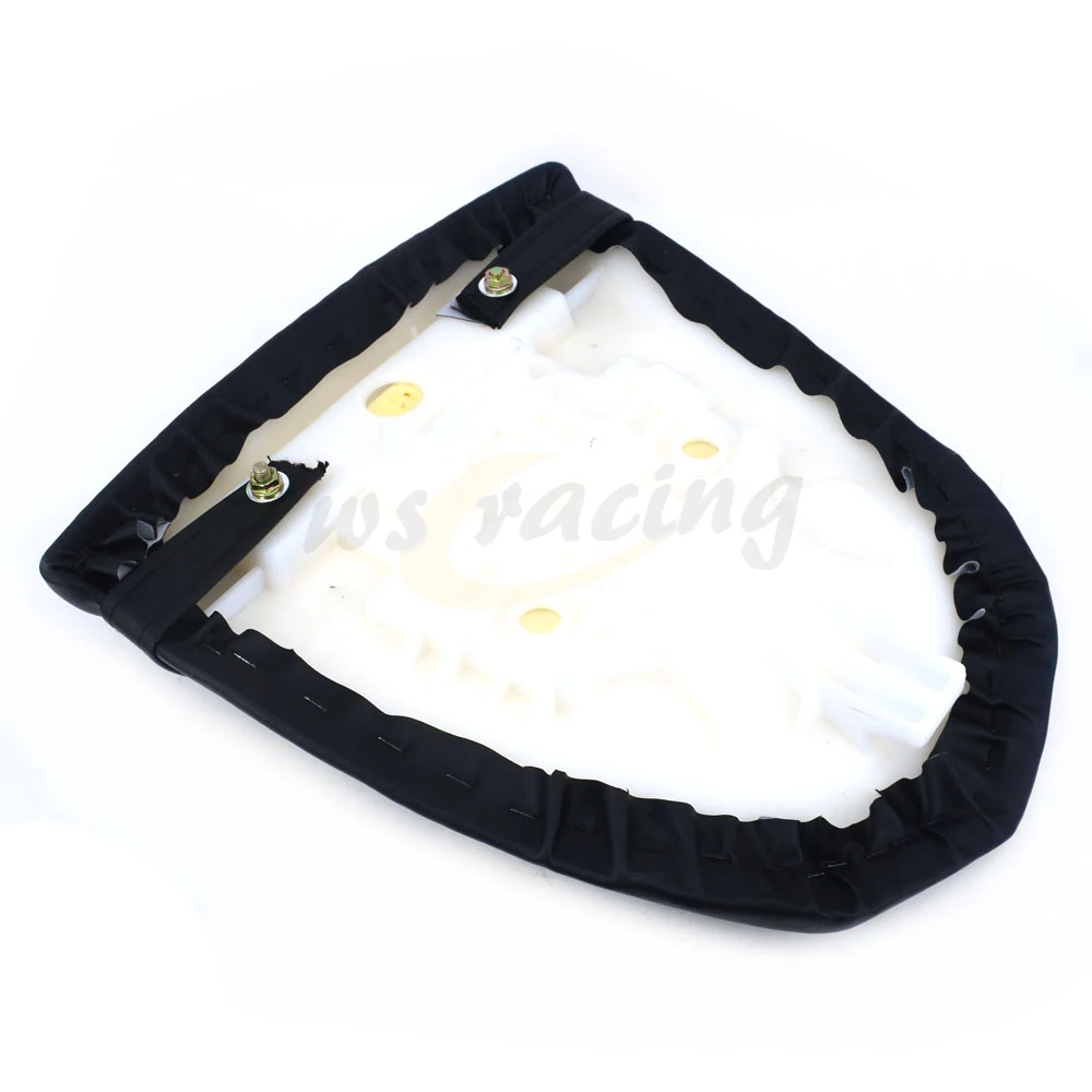 Motorcycle Seat Leather Passenger Rear Seat Pillon Cover For SUZUKI GSXR600 GSXR750 2004-2005 2004 2005
Motorcycle Seat Leather Passenger Rear Seat Pillon Cover For SUZUKI GSXR600 GSXR750 2004-2005 2004 2005