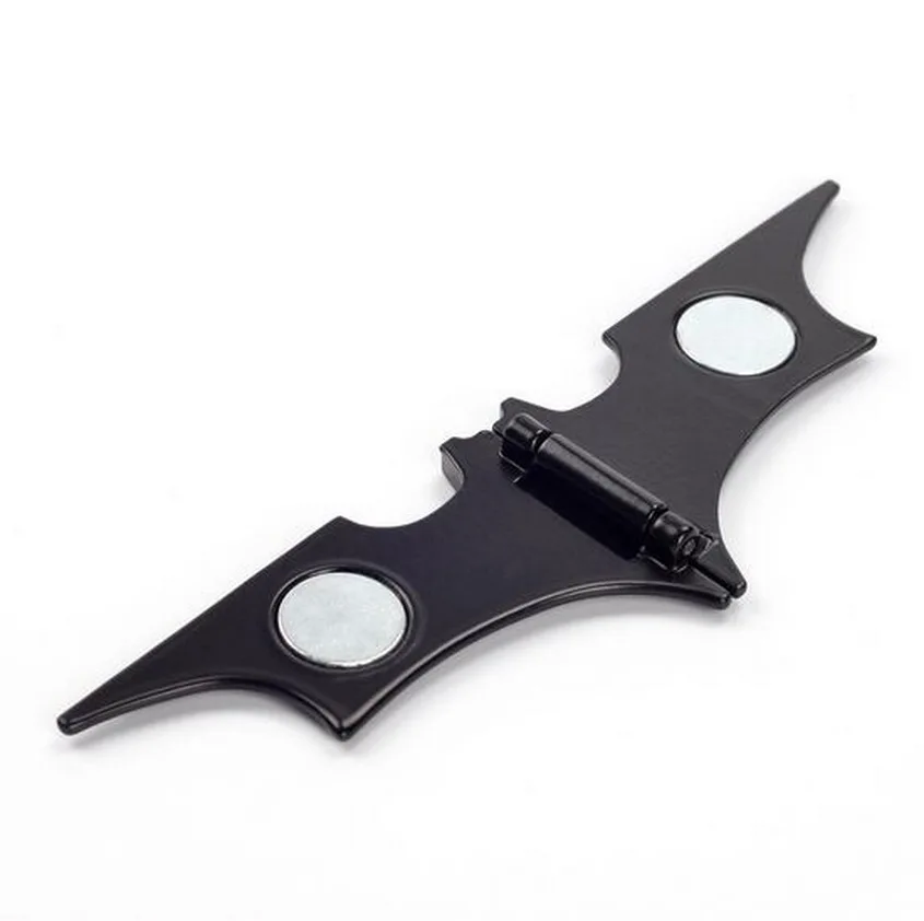 Outdoor multi-purpose pocket tool, metal magnetic wallet, tactical self-defense self-defense
Outdoor multi-purpose pocket tool, metal magnetic wallet, tactical self-defense self-defense