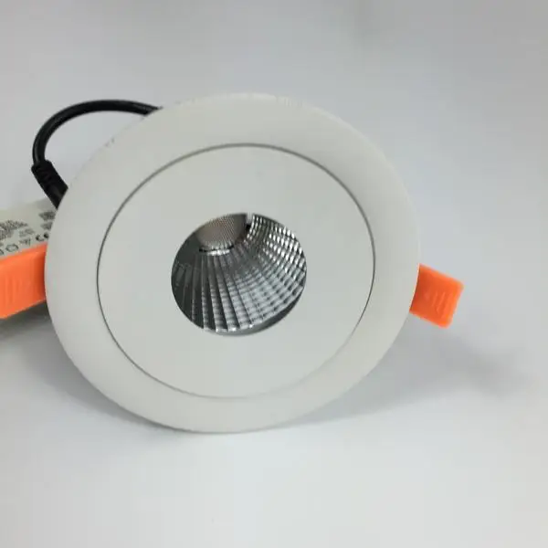 100lm/w cob bean angle 13,23 degree commercial led recessed lamp spotlight High CRI, high lumen output efficiency
100lm/w cob bean angle 13,23 degree commercial led recessed lamp spotlight High CRI, high lumen output efficiency