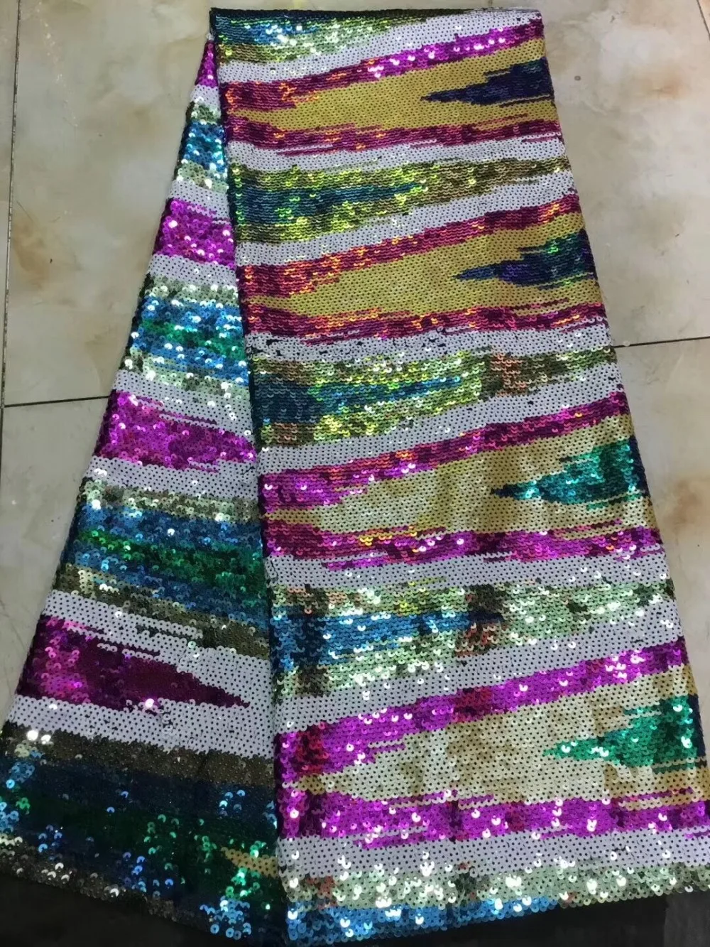 special 5 yards/pcs embroidered African french lace net tulle fabric ZH-9143 with sequins super quality
special 5 yards/pcs embroidered African french lace net tulle fabric ZH-9143 with sequins super quality