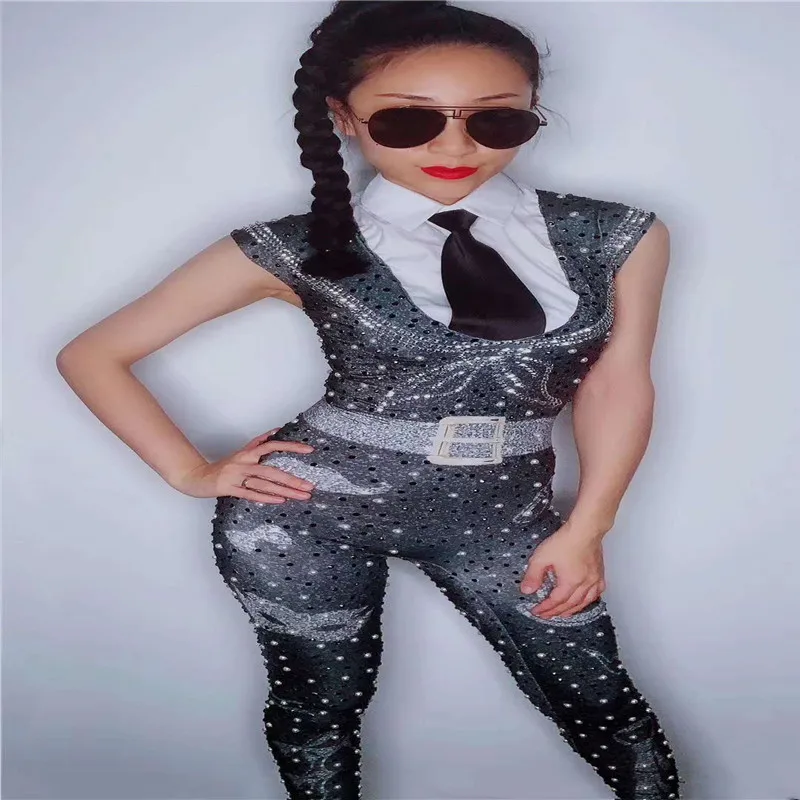 D07 Female ballroom dance stage costumes singer t-shirt jumpsuit necktie bodysuit party printing clothe performance show outfits
D07 Female ballroom dance stage costumes singer t-shirt jumpsuit necktie bodysuit party printing clothe performance show outfits
