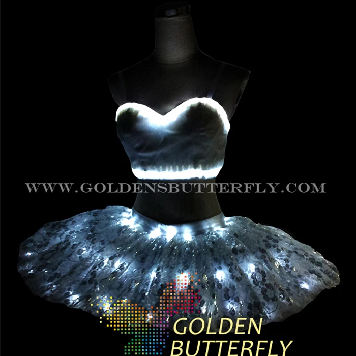 LED Skirt Women Valentine's Day Luminous Costumes Illuminated Headdress Halloween Glowing Corset Ballet Dress LED Light Clothes
LED Skirt Women Valentine's Day Luminous Costumes Illuminated Headdress Halloween Glowing Corset Ballet Dress LED Light Clothes