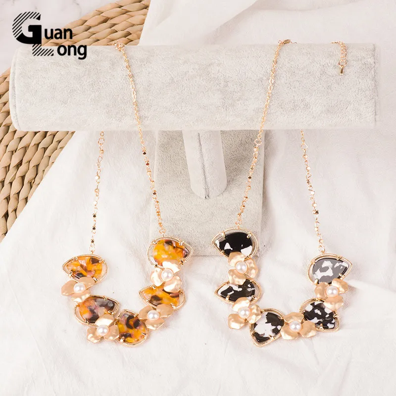 Guanlong Trendy Fashion Acetic Acid Acrylic Metal Chains Necklaces Women Acetate Resin Geometric Copper Flower Pendants Jewelry
Guanlong Trendy Fashion Acetic Acid Acrylic Metal Chains Necklaces Women Acetate Resin Geometric Copper Flower Pendants Jewelry