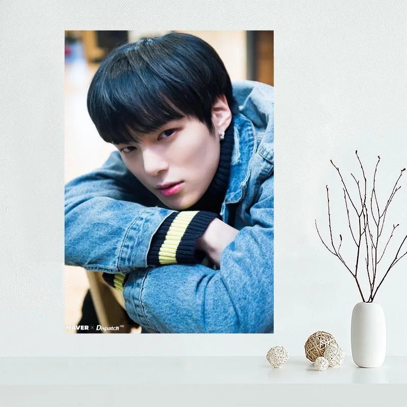 Плакаты плакаты Lee Min Hyuk, постеры для гостиной, настенное искусство, холст, ткань, украшение, плакат, настенное искусство без рамки
Плакаты плакаты Lee Min Hyuk, постеры для гостиной, настенное искусство, холст, ткань, украшение, плакат, настенное искусство без рамки
