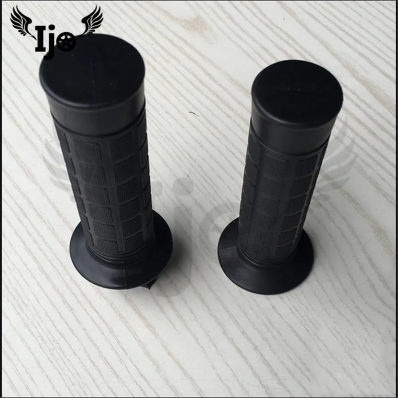 retro Dirtbike handlebar grips professional Non-slip parts High-quality Hand glue universal 22mm 24mm motorbike Hand handle
retro Dirtbike handlebar grips professional Non-slip parts High-quality Hand glue universal 22mm 24mm motorbike Hand handle