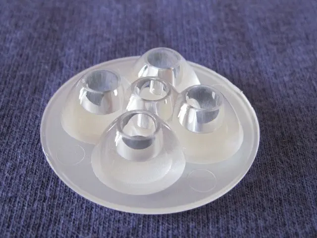 COZ-42 High quality LED Lens 5P, Size: 42X10.3mm, Degree: 45, Grinding surface, With 1mm step, PMMA Materials
COZ-42 High quality LED Lens 5P, Size: 42X10.3mm, Degree: 45, Grinding surface, With 1mm step, PMMA Materials