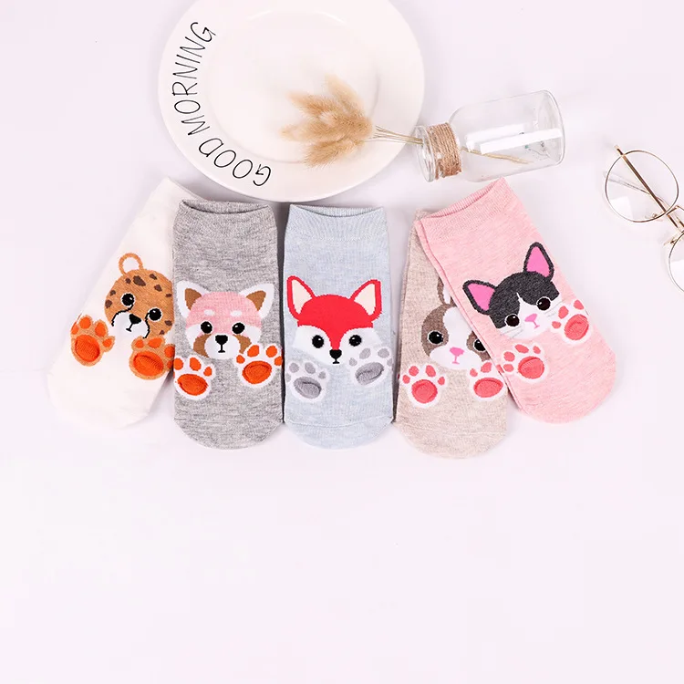 Women cotton socks Cartoon funny Socks Dog Cat cute Animals Style Warm Socks Lady Floor Socks for Female
Women cotton socks Cartoon funny Socks Dog Cat cute Animals Style Warm Socks Lady Floor Socks for Female