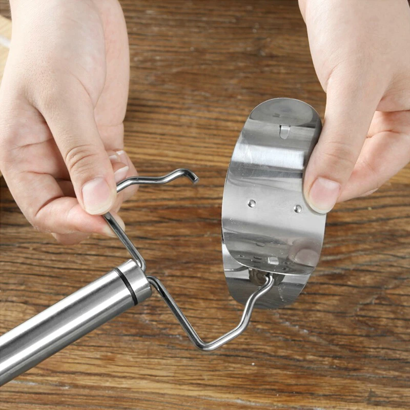Rolling Pastry Cutter Cookie Circles Cake Molds Handle Rolling Slicer Noodle Maker Baking Tools Pastry Tools Kitchen Gadgets
Rolling Pastry Cutter Cookie Circles Cake Molds Handle Rolling Slicer Noodle Maker Baking Tools Pastry Tools Kitchen Gadgets